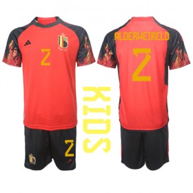 Baby Fußballbekleidung Belgien Toby Alderweireld #2 Heimtrikot WM 2022 Kurzarm (+ kurze hosen)